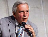 Dr. med. Wolfgang Wagener.